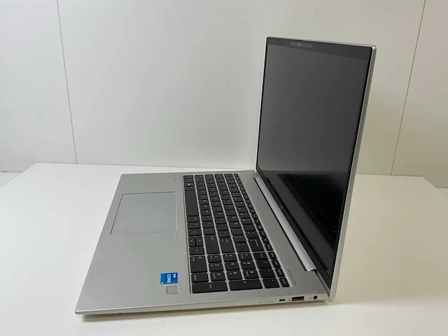 Hp elitebook 860 g9 16”, core(tm) i5 12th gen, 16 gb ram, 256 gb nvme laptop - afbeelding 3 van  7