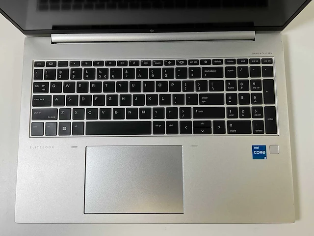 Hp elitebook 860 g9 16”, core(tm) i5 12th gen, 16 gb ram, 256 gb nvme laptop - afbeelding 4 van  7