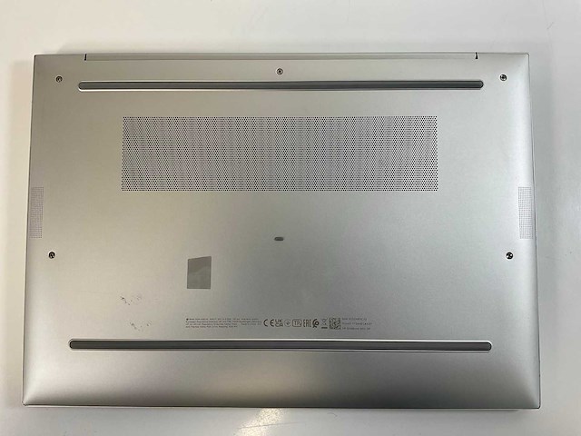 Hp elitebook 860 g9 16”, core(tm) i7 12th gen, 32 gb ram, 512 gb nvme laptop - afbeelding 6 van  7