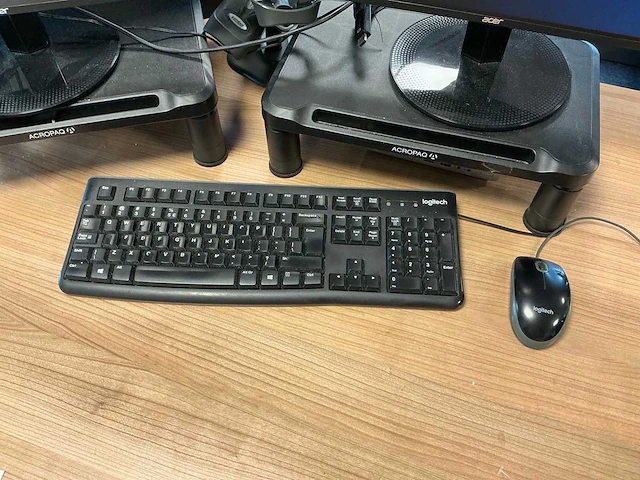 Hp elitedesk 800 g5 desktop met monitoren - afbeelding 3 van  5