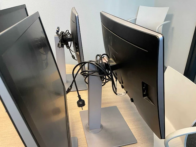 Hp elitedisplay e232, e242 monitoren (4x) - afbeelding 10 van  14