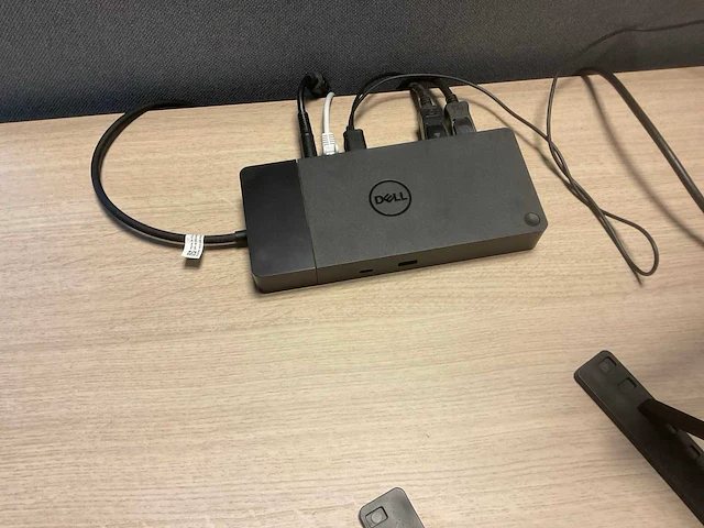 Hp elitedisplay e242 monitor (2x) - afbeelding 4 van  6