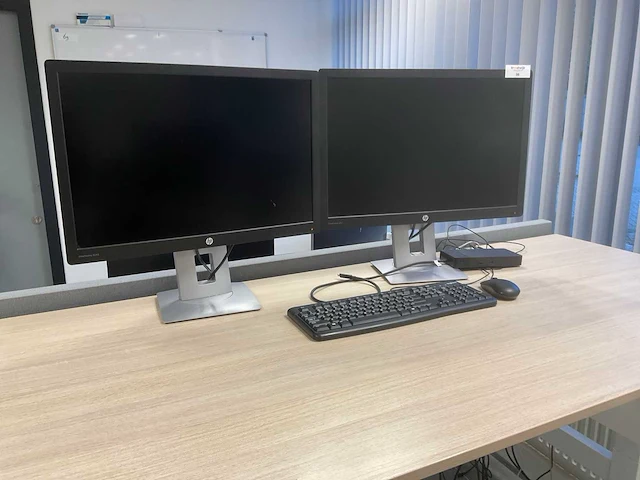 Hp elitedisplay e242 monitor (2x) - afbeelding 1 van  5