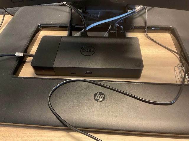 Hp elitedisplay e242 monitor (2x) - afbeelding 3 van  6