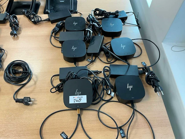 Hp g5 dock essential dockingstation (6x) - afbeelding 1 van  4