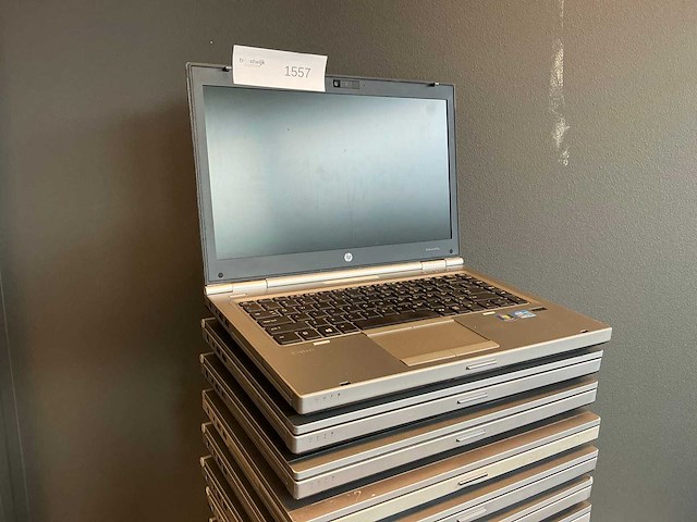 Hp laptop (12x) - afbeelding 1 van  16