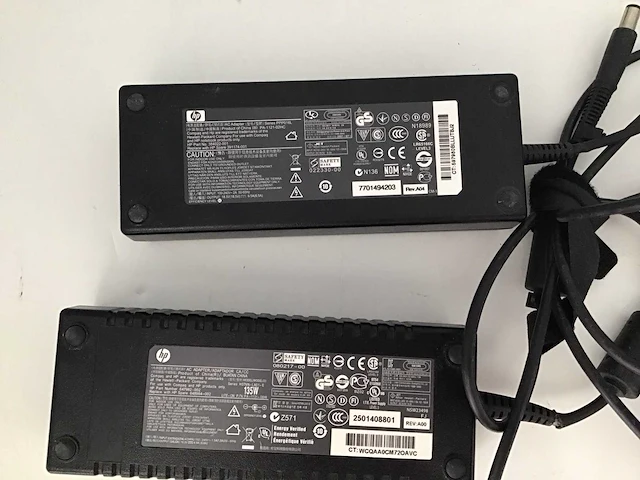 Hp laptop adapter computeronderdeel (4x) - afbeelding 2 van  4