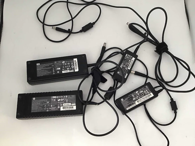 Hp laptop adapter computeronderdeel (4x) - afbeelding 3 van  4