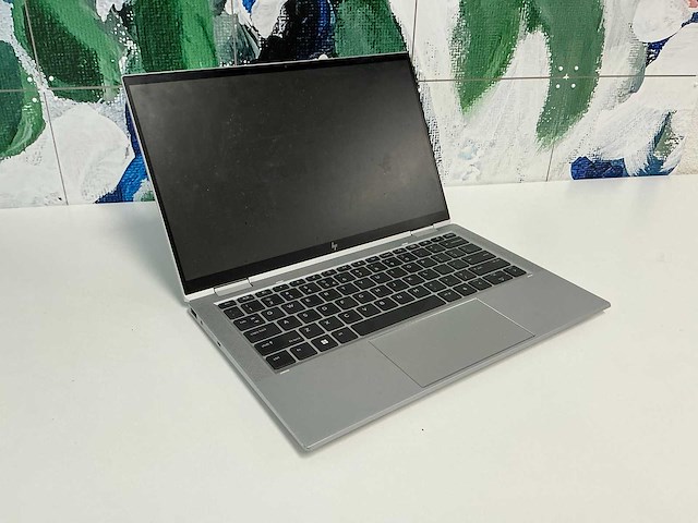 Hp laptop - afbeelding 1 van  6