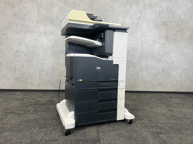 Hp laserjet 700 color mfp m775 - printer/ kopieerapparaat - afbeelding 1 van  17