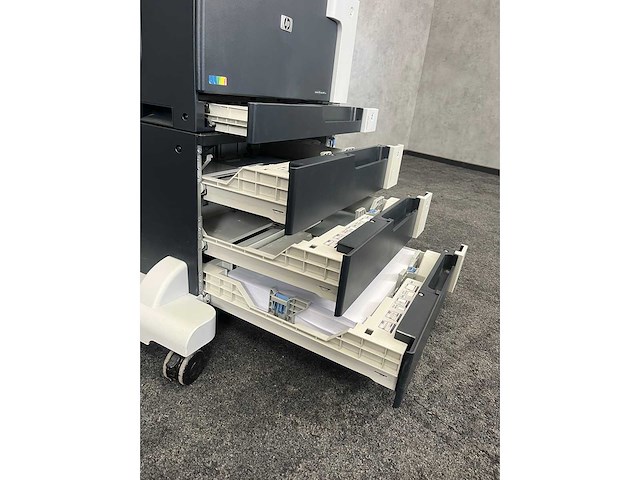 Hp laserjet 700 color mfp m775 - printer/ kopieerapparaat - afbeelding 14 van  17