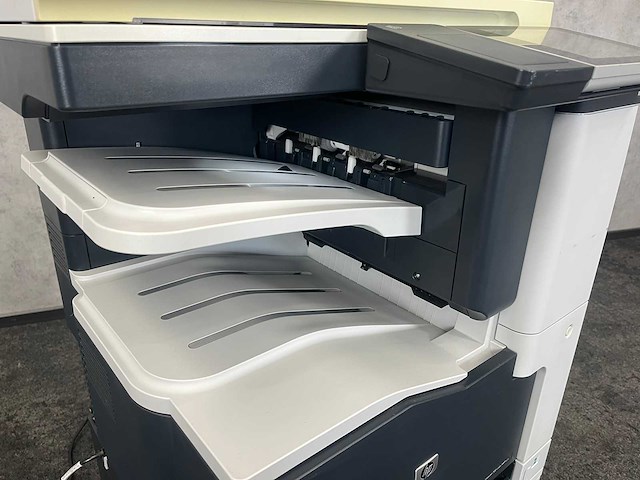 Hp laserjet 700 color mfp m775 - printer/ kopieerapparaat - afbeelding 15 van  17