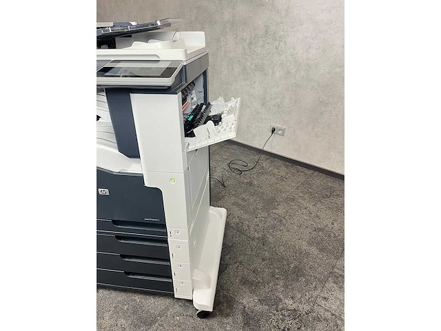 Hp laserjet 700 color mfp m775 - verrijdbare laserprinter - afbeelding 10 van  22