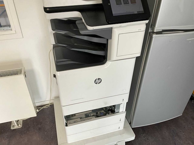 Hp laserjet enterprise flow mfp m681 multifunctionele laserprinter - afbeelding 2 van  4