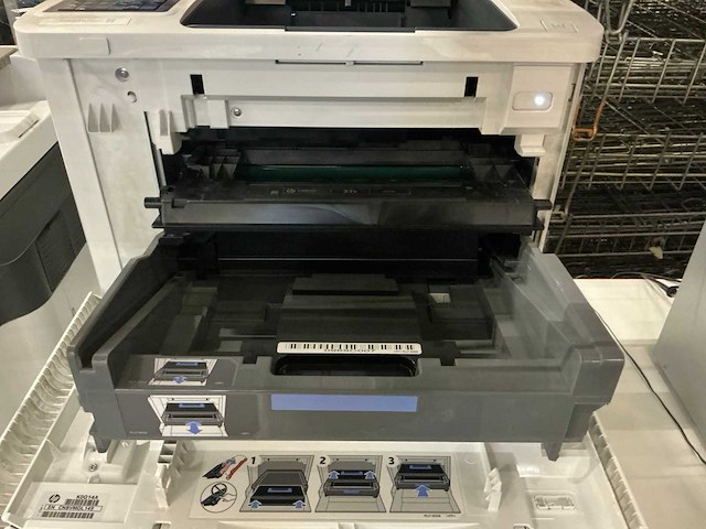 Hp laserjet enterprise m607 laserprinter - afbeelding 3 van  5