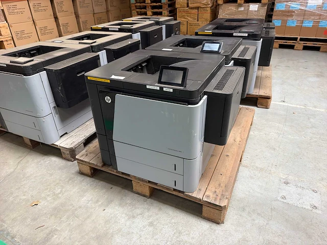 Hp laserjet enterprise m806 a3 laserprinter (8x) - afbeelding 1 van  13