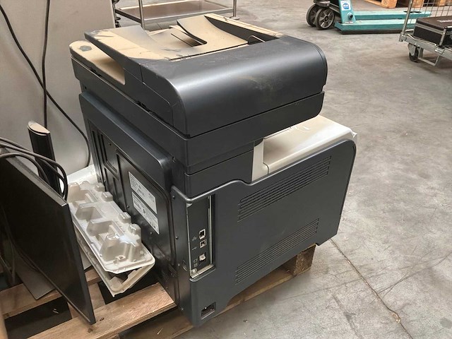 Hp laserjet pro 500 color mpf ms70dn printer / fax - afbeelding 2 van  3