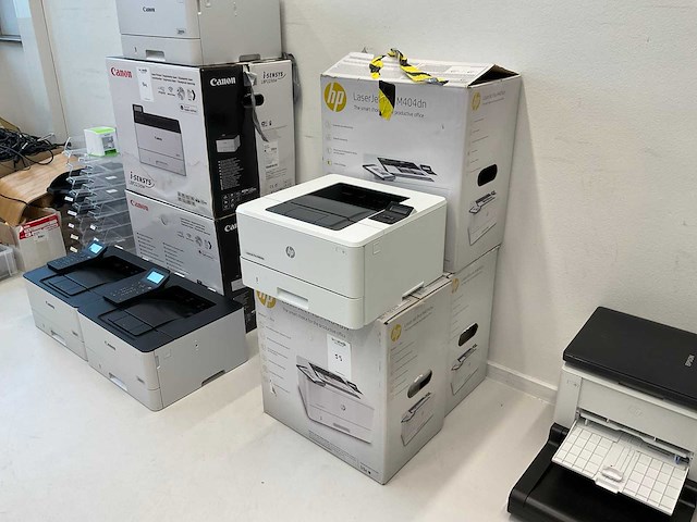 Hp laserjet pro m404dn laserprinter (3x) - afbeelding 4 van  4