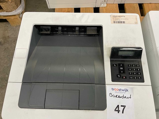 Hp laserjet pro m501 printer - afbeelding 2 van  5