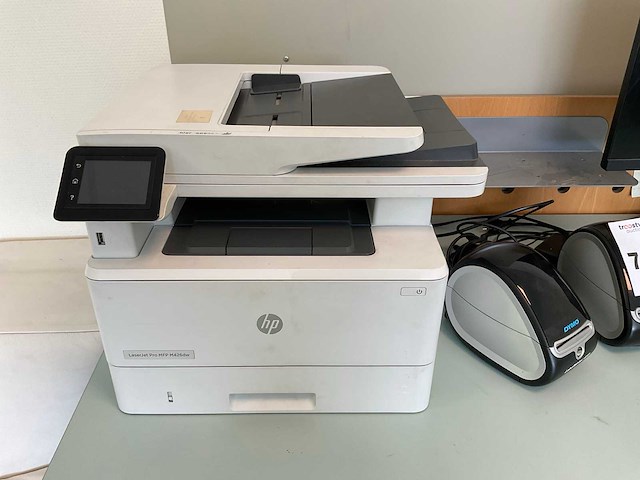 Hp laserjet pro mfp m246dw laserprinter, labelprinters en monitoren - afbeelding 1 van  2