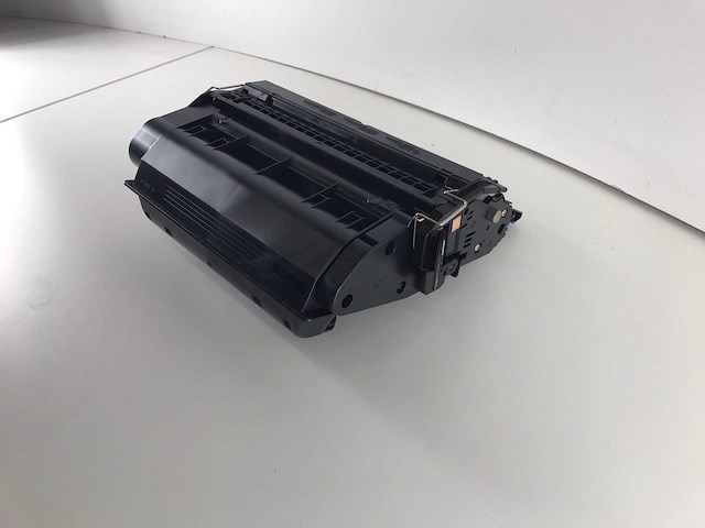 Hp lasertjet (q1338a) black toner cartridge (new) - afbeelding 3 van  6