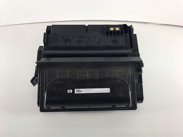 Hp lasertjet (q1338a) black toner cartridge (new) - afbeelding 2 van  2