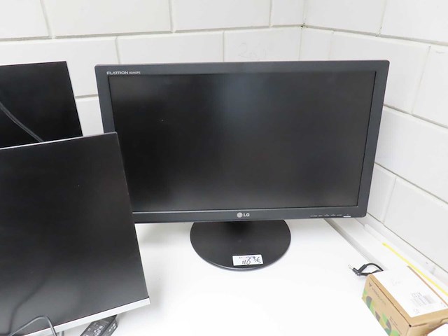 Hp / lg - monitor (5x) - afbeelding 4 van  5