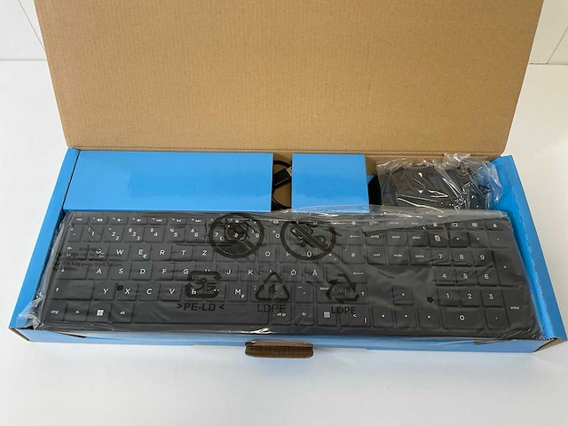Hp / logitech mix model keyboards - check description (new) (13x) - afbeelding 2 van  16