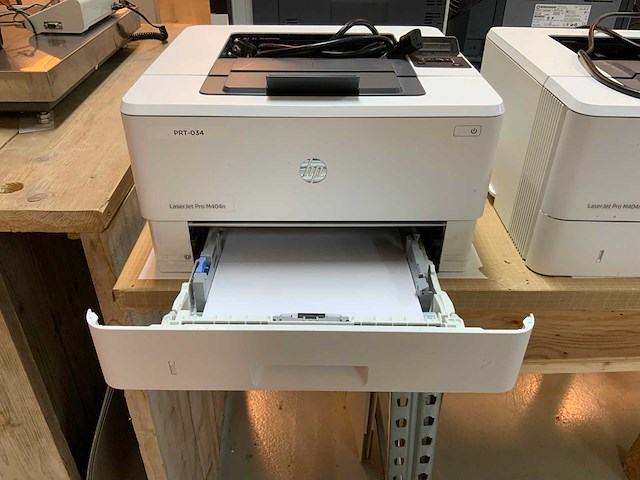 Hp m404n, m404dn laserjet pro printer (3x) - afbeelding 18 van  18