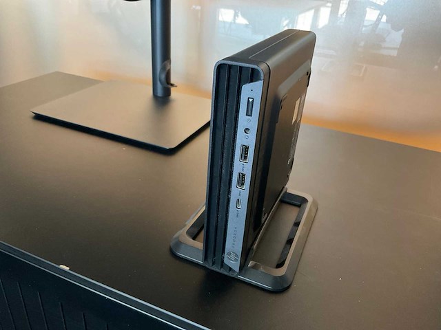 Hp mini pc prodesk 400 g6 desktop - afbeelding 2 van  5