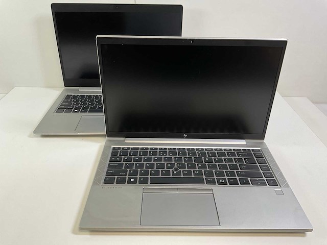 Hp mix model laptops - check description (2x) - afbeelding 1 van  15