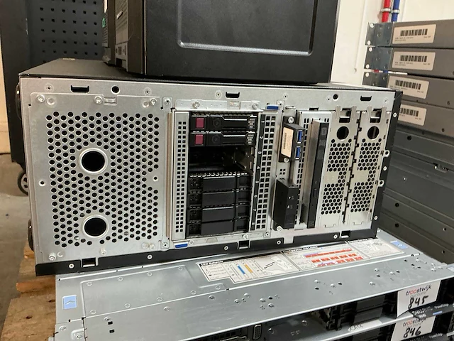 Hp ml150 g9 1x e5-2620 v4 - afbeelding 2 van  3