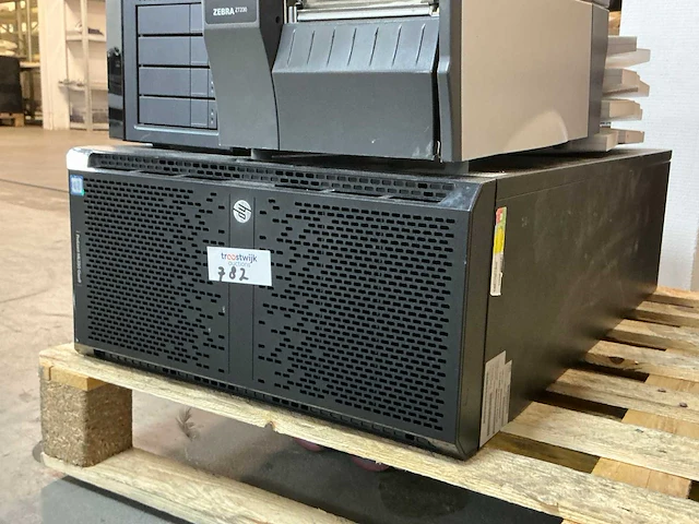 Hp ml350 g9 - e5-2620 v3 computersysteem - afbeelding 1 van  2