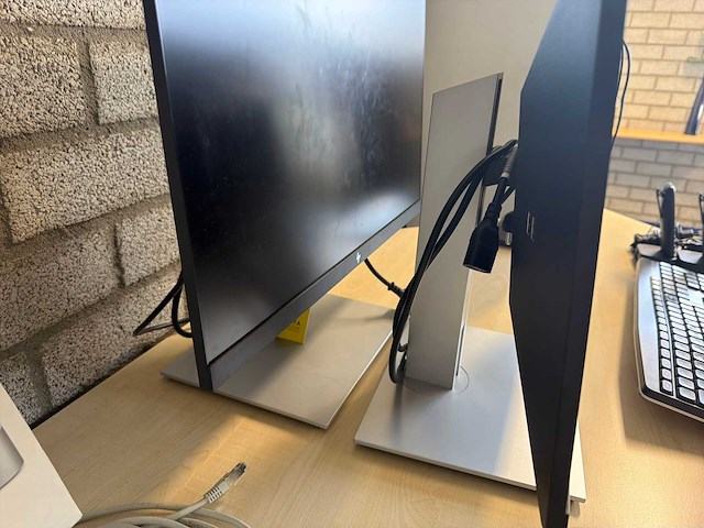 Hp monitor (2x) - afbeelding 3 van  4