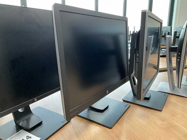 Hp monitor (5x) - afbeelding 2 van  17