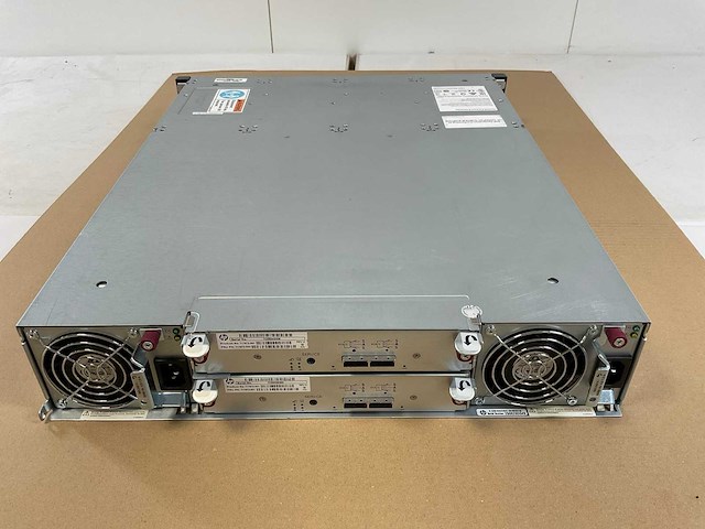 Hp (msa 2040 es lff) - 11x 4 tb sas high-performance rackmount storage - afbeelding 8 van  12