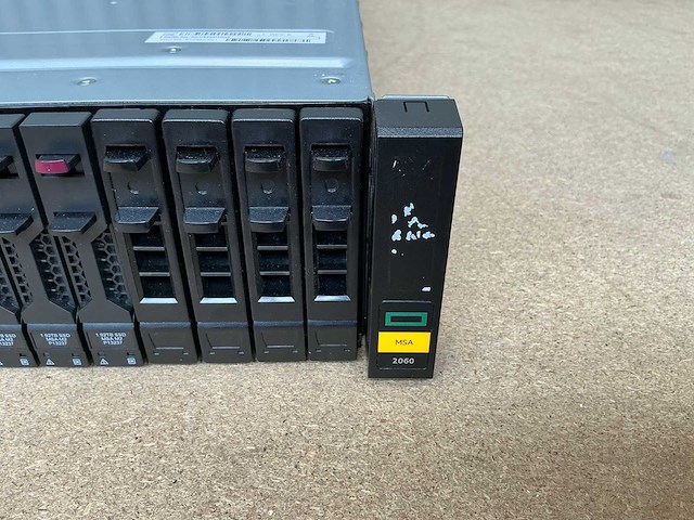 Hp msa 2060 sas sff storage server - afbeelding 4 van  7