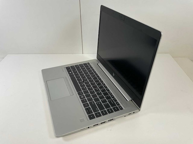Hp mt45 14”, amd ryzen 3 pro 3300u, 20 gb ram, 128 gb ssd, amd radeon vega series 2 gb laptop - afbeelding 2 van  4