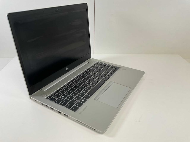 Hp mt45 14”, amd ryzen 3 pro 3300u, 20 gb ram, 128 gb ssd, amd radeon vega series 2 gb laptop - afbeelding 2 van  7