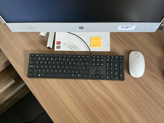Hp pavilion all-in-one 27-ca0xxx desktop - afbeelding 3 van  5