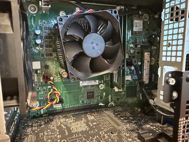 Hp pavilion gaming desktop tg01-1370nd - afbeelding 6 van  6