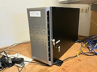 Hp prioliant ml350 gen8p server - afbeelding 1 van  8