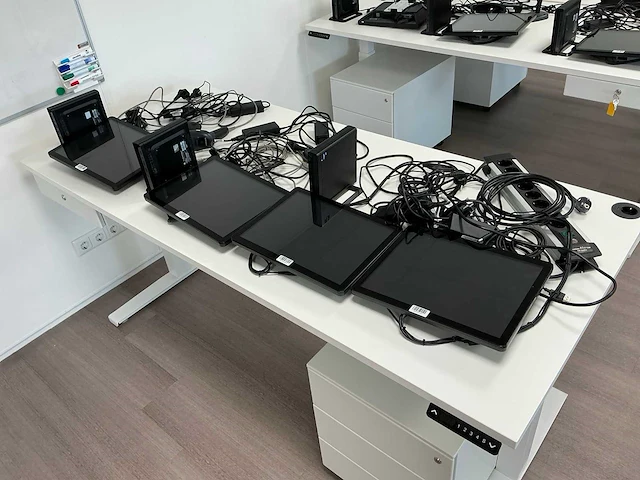 Hp pro mini 400 g9 desktop (3x) - afbeelding 1 van  9