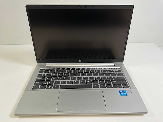 Hp probook 430 g8 13.3”, core(tm) i5 11th gen, 8 gb ram, 256 gb nvme laptop - afbeelding 1 van  4