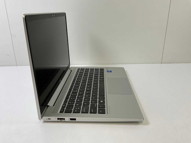 Hp probook 440 g8 14”, core(tm) i7 11th gen, 8 gb ram, 256 gb nvme laptop - afbeelding 2 van  7