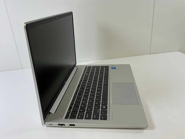 Hp probook 450 15.5”, core(tm) i5 13th gen, 16 gb ram, 512 gb nvme laptop - afbeelding 2 van  5