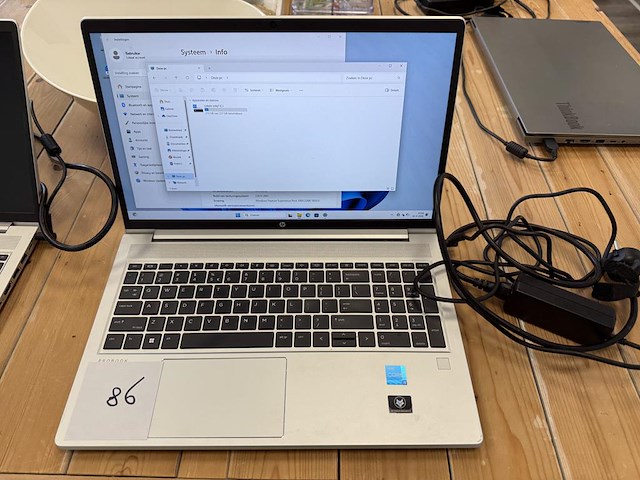 Hp probook 450 15.6 inch g9 notebook pc. intel core i5-1235u 1.30 ghz 12th gen. 8 gb ram. 237 gb hdd - afbeelding 1 van  3