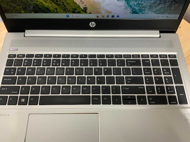 Hp probook 450 g7(i7) laptop - afbeelding 2 van  8