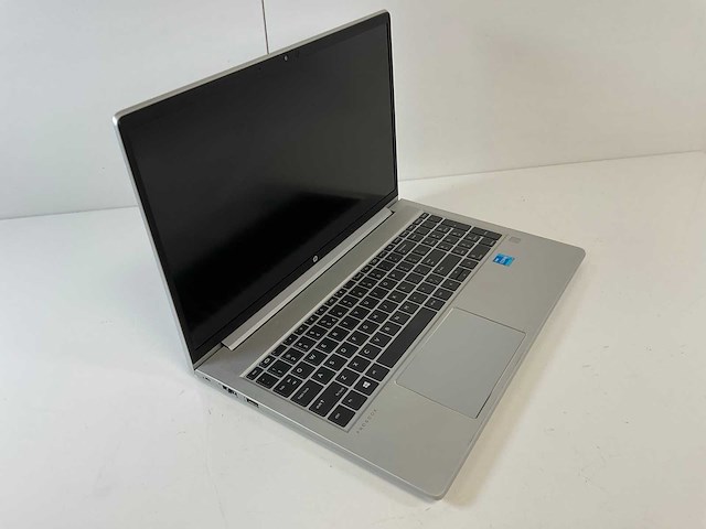 Hp probook 450 g8 15,5”, core(tm) i3 11th gen, 8 gb ram, 256 gb nvme laptop - afbeelding 2 van  7