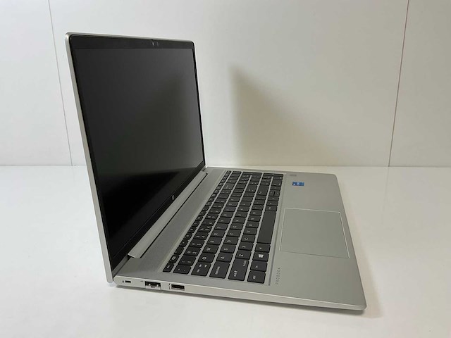 Hp probook 450 g8 15.5”, core(tm) i5 11th gen, 8 gb ram, 256 gb nvme laptop - afbeelding 2 van  7